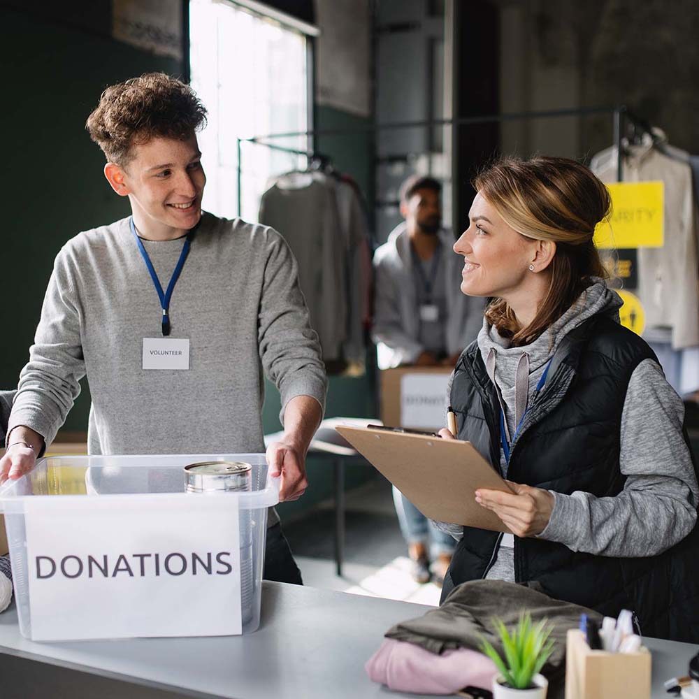 group-of-volunteers-working-in-community-charity-d-HGLXXXZ-2.jpg group-of-volunteers-working-in-community-charity-d-HGLXXXZ-2.jpg